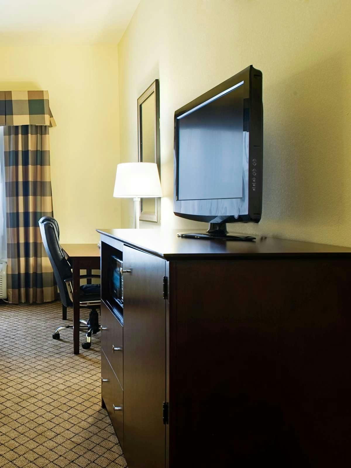 Hotel Holiday Inn Express Hotel & Suites San Antonio NW photo 2