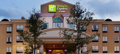 Holiday Inn Express Hotel & Suites San Antonio NW