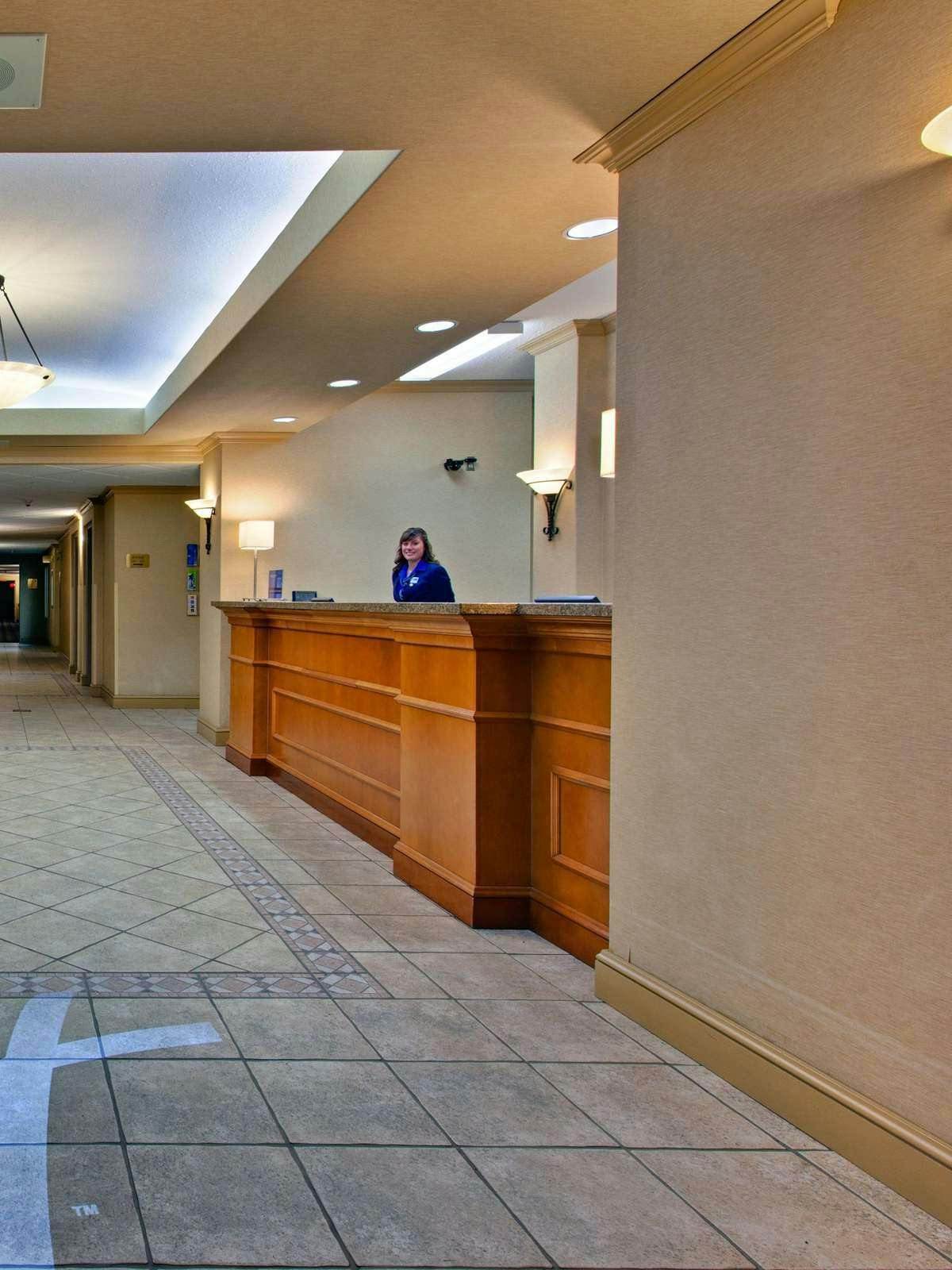 Hotel Holiday Inn Express Hotel & Suites Saskatoon photo 4