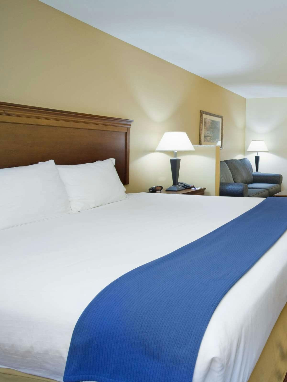 Hotel Holiday Inn Express Hotel & Suites Salt Lake City Airport East photo 1