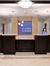 Hotel Holiday Inn Express Hotel & Suites Savannah Midtown photo 4