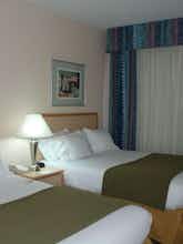 Hotel Holiday Inn Express Hotel & Suites San Antonio Rivercenter photo 1