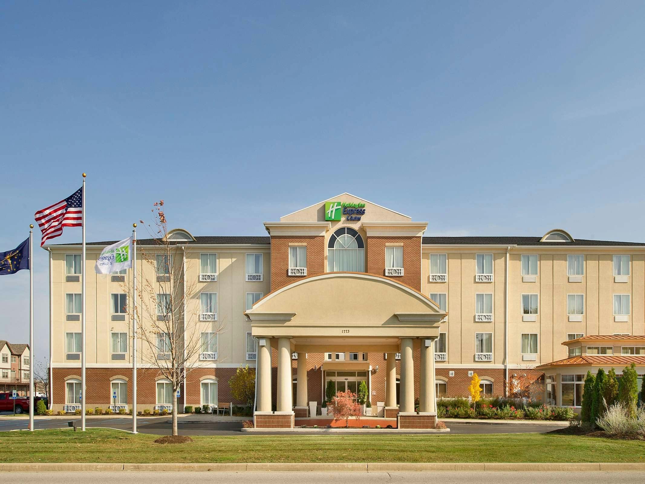 Holiday Inn Express Hotel & Suites Schererville
