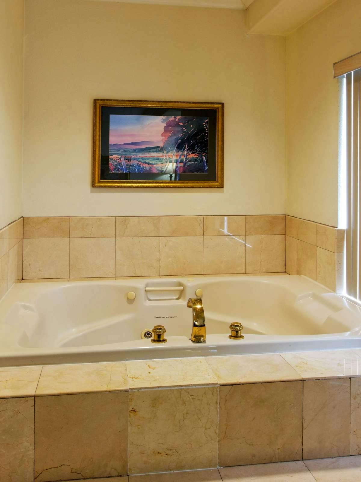 Hotel Holiday Inn Express Hotel & Suites San Pablo photo 5