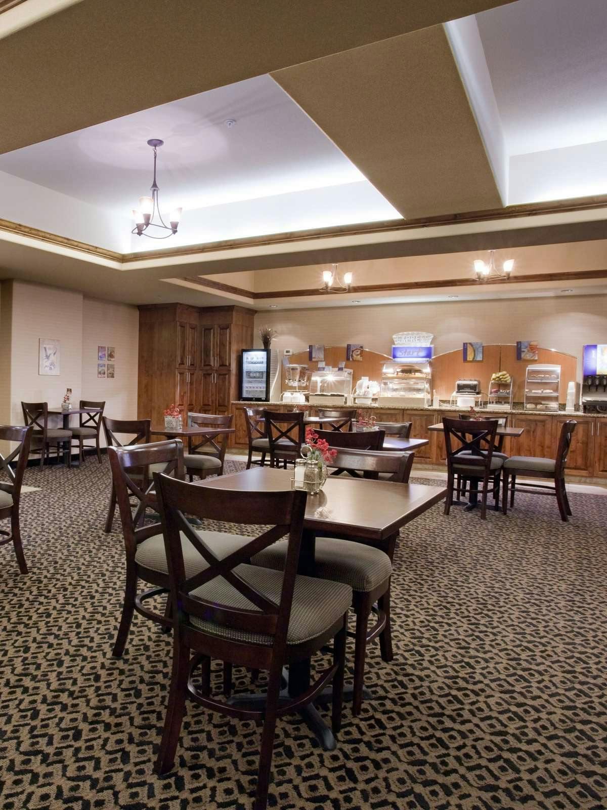 Hotel Holiday Inn Express Hotel & Suites Silt photo 5