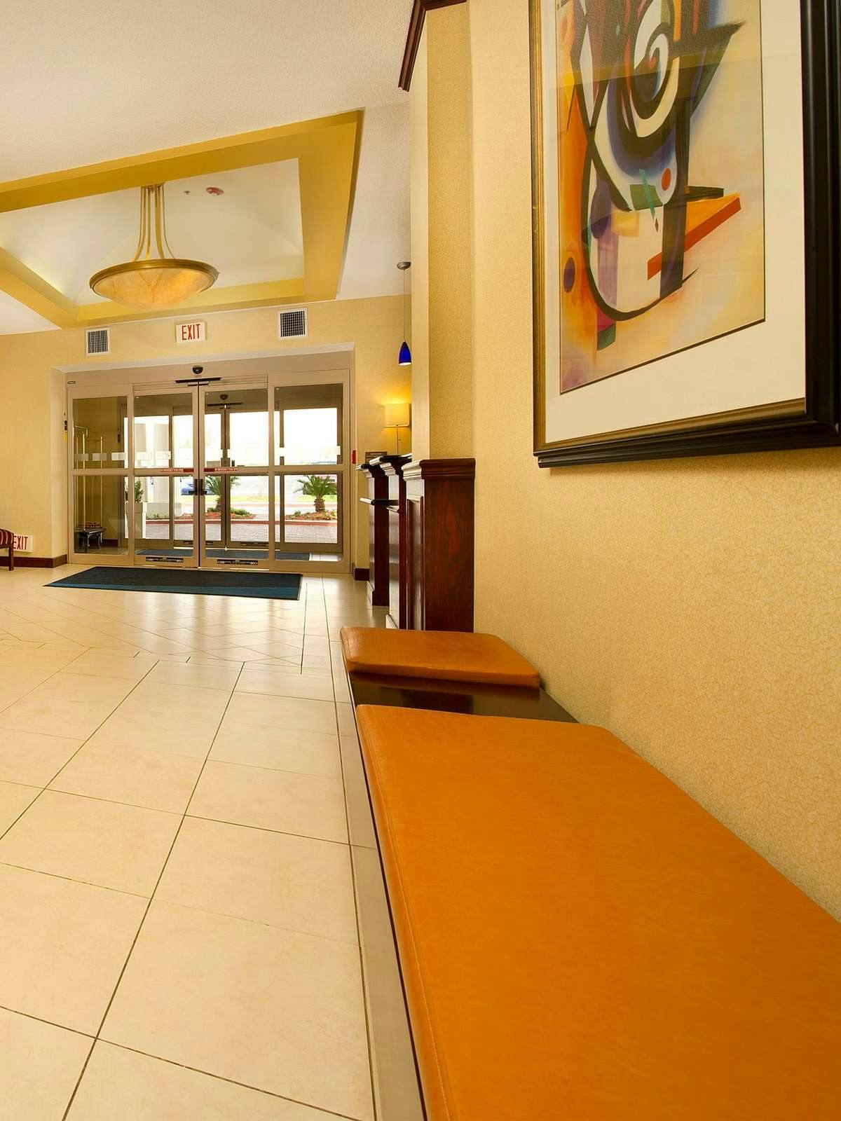 Hotel Holiday Inn Express Hotel & Suites San Antonio West photo 4