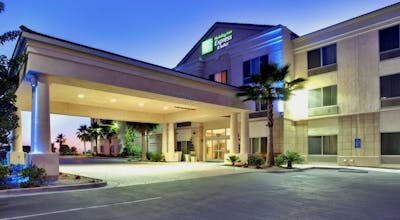 Holiday Inn Express Hotel & Suites San Diego Otay Mesa