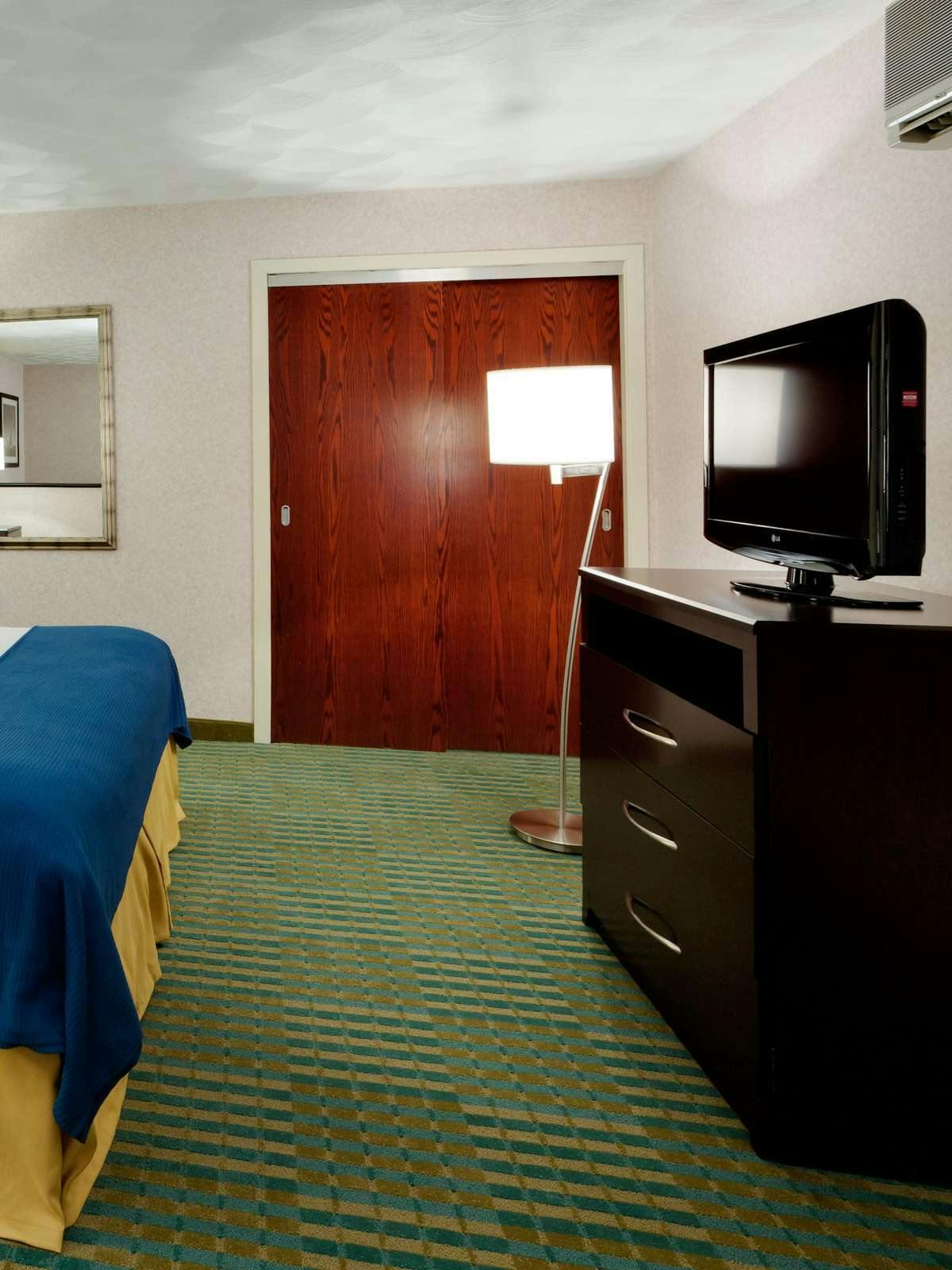 Hotel Holiday Inn Express Hotel & Suites Smithfield Providence photo 3
