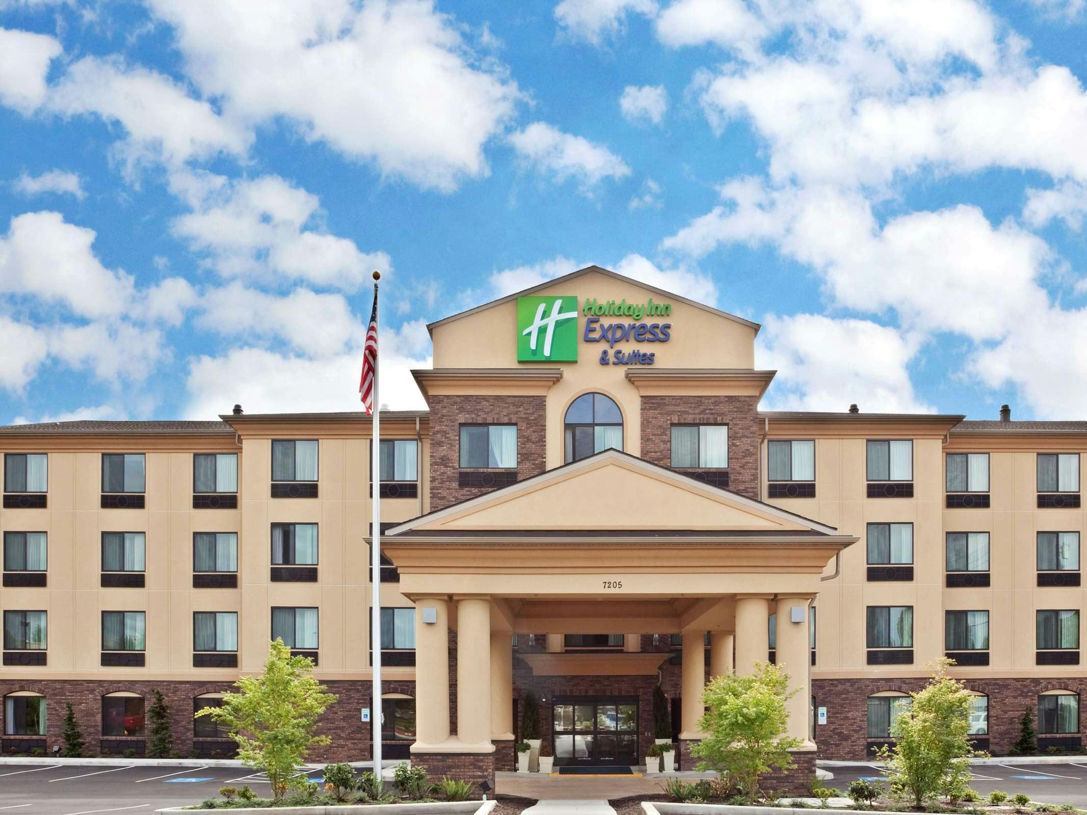Holiday Inn Express Hotel & Suites Vancouver Mall