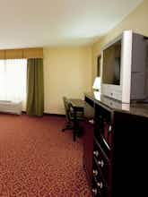 Hotel Holiday Inn Express Hotel & Suites Vandalia photo 2