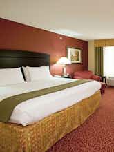Hotel Holiday Inn Express Hotel & Suites Vandalia photo 1