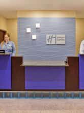 Hotel Holiday Inn Express Hotel & Suites St Charles photo 4