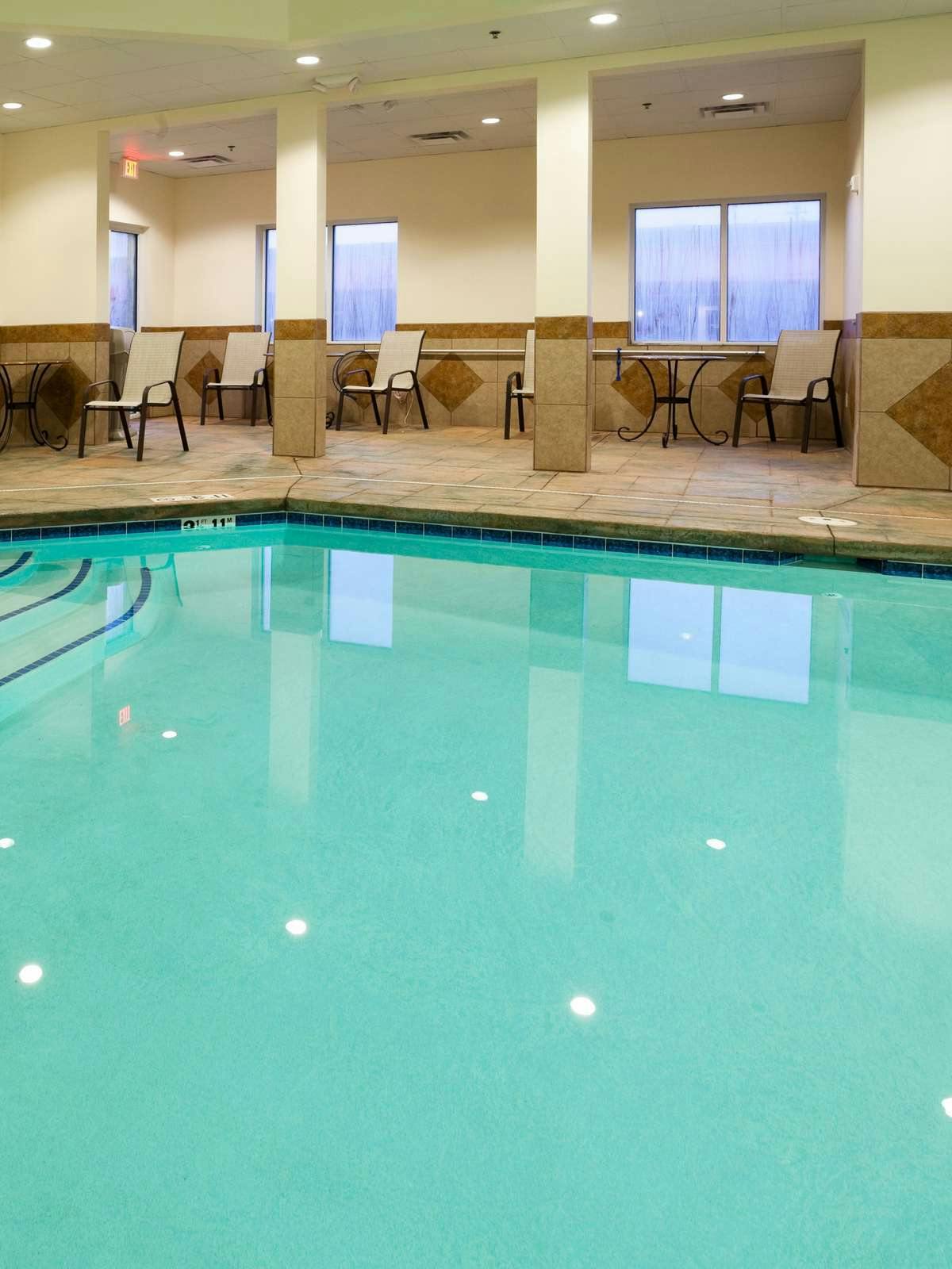 Hotel Holiday Inn Express Hotel & Suites Statesville photo 5