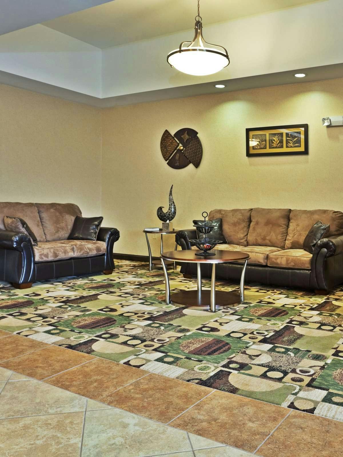 Hotel Holiday Inn Express Hotel & Suites Statesville photo 2