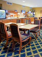 Hotel Holiday Inn Express Hotel & Suites St. Cloud photo 5