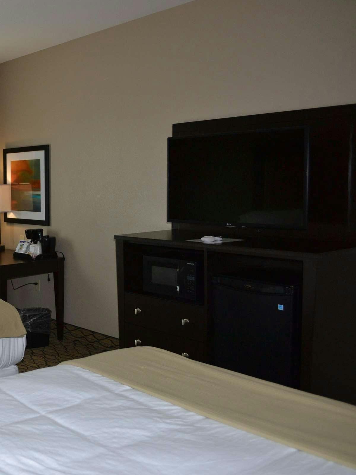 Hotel Holiday Inn Express Hotel & Suites St. Joseph photo 2