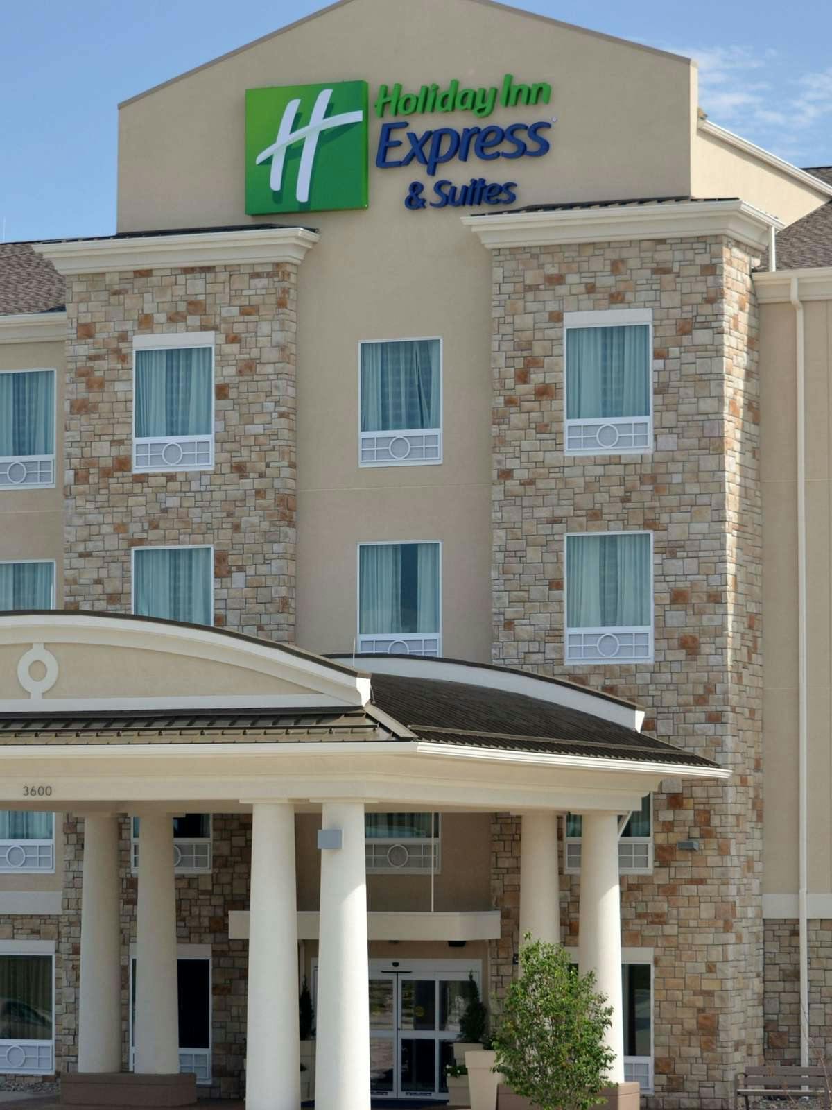 Hotel Holiday Inn Express Hotel & Suites St. Joseph photo 4