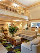 Hotel Holiday Inn Express Hotel & Suites St. Joseph photo 3