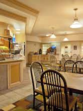 Hotel Holiday Inn Express Hotel & Suites St. Joseph photo 5