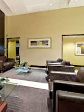 Hotel Holiday Inn Express Hotel & Suites Surrey photo 4