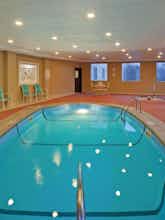 Hotel Holiday Inn Express Hotel & Suites Swansea photo 5