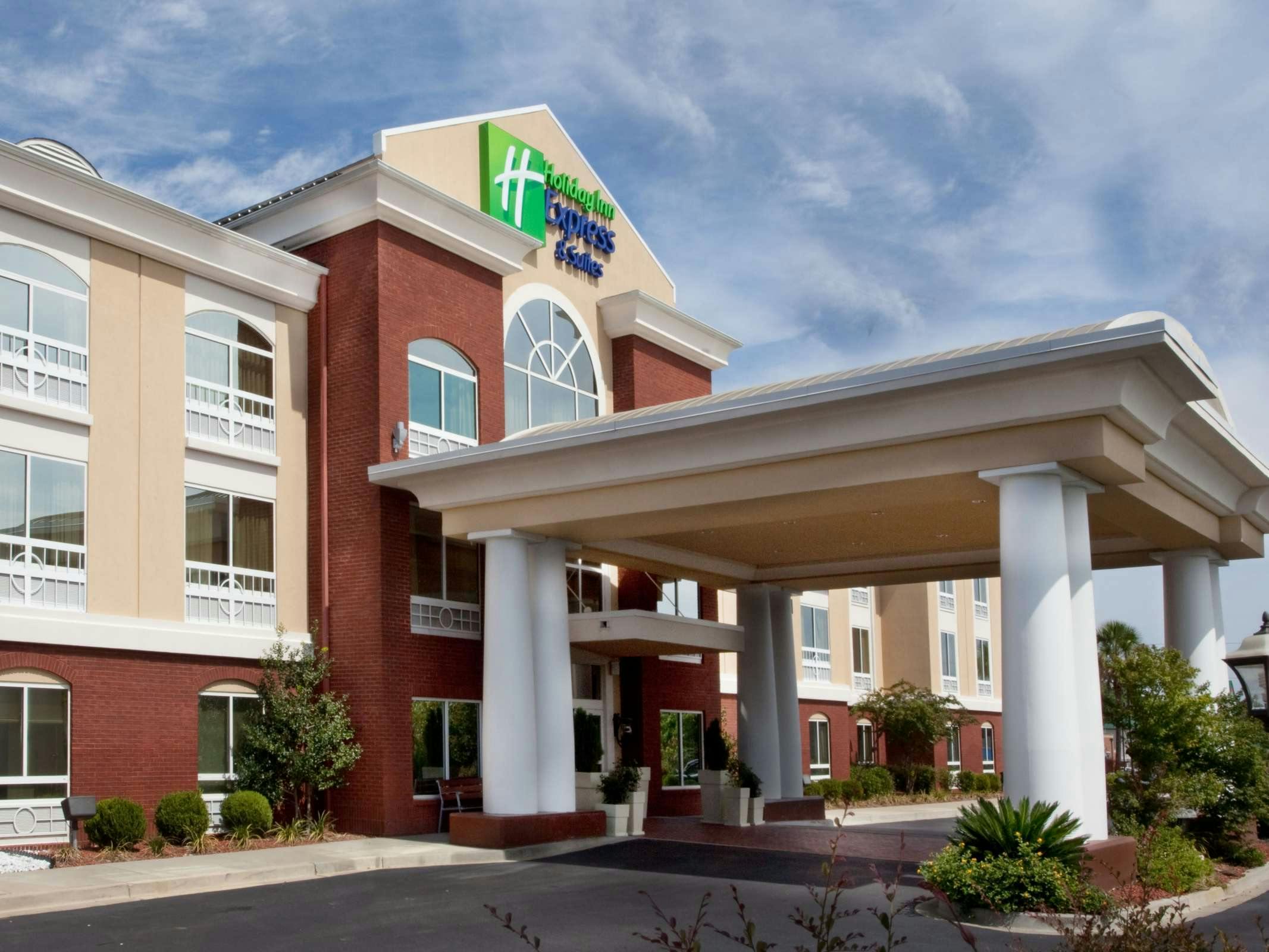 Holiday Inn Express Hotel & Suites Sumter