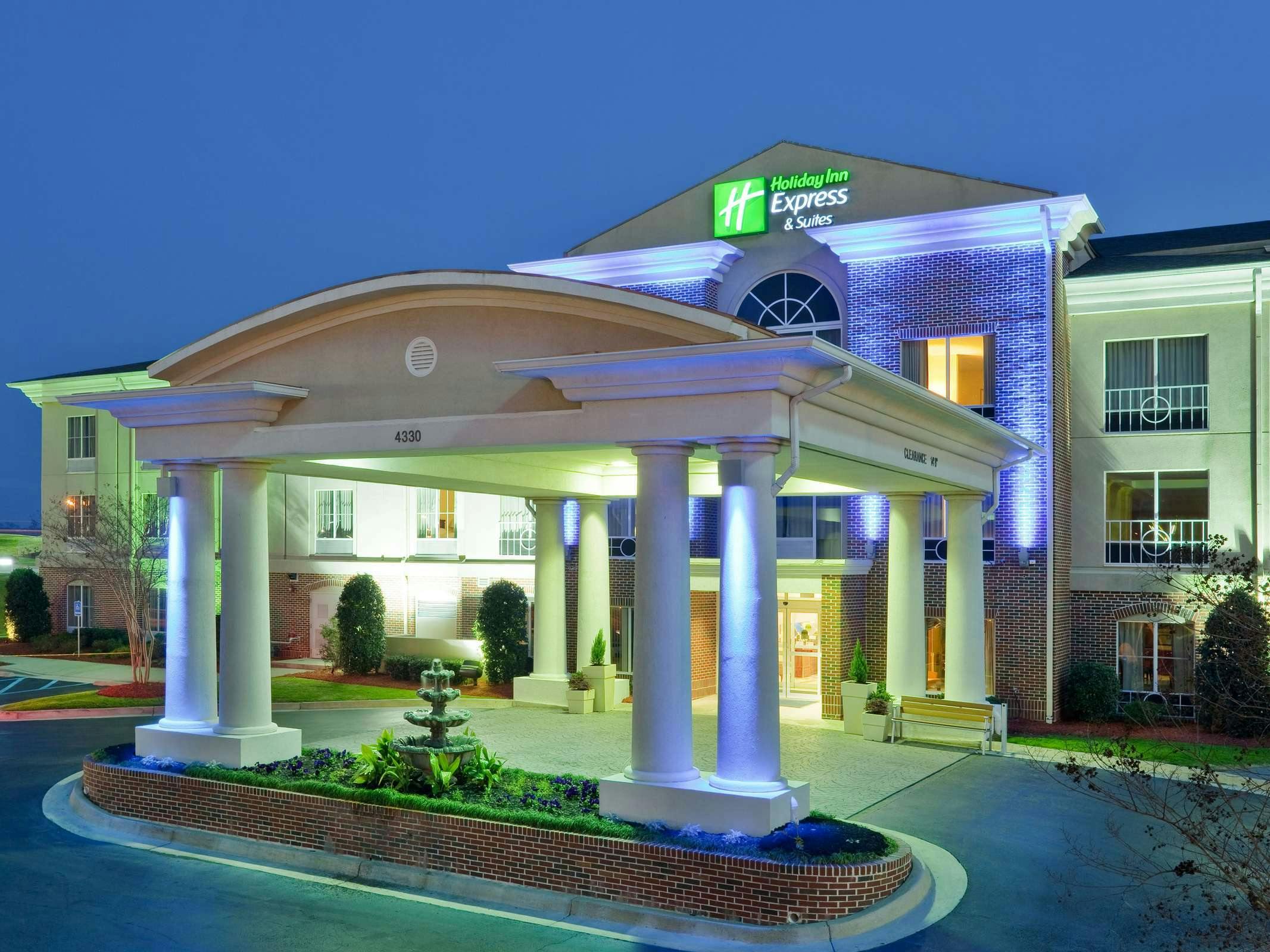 Holiday Inn Express Hotel & Suites Vicksburg