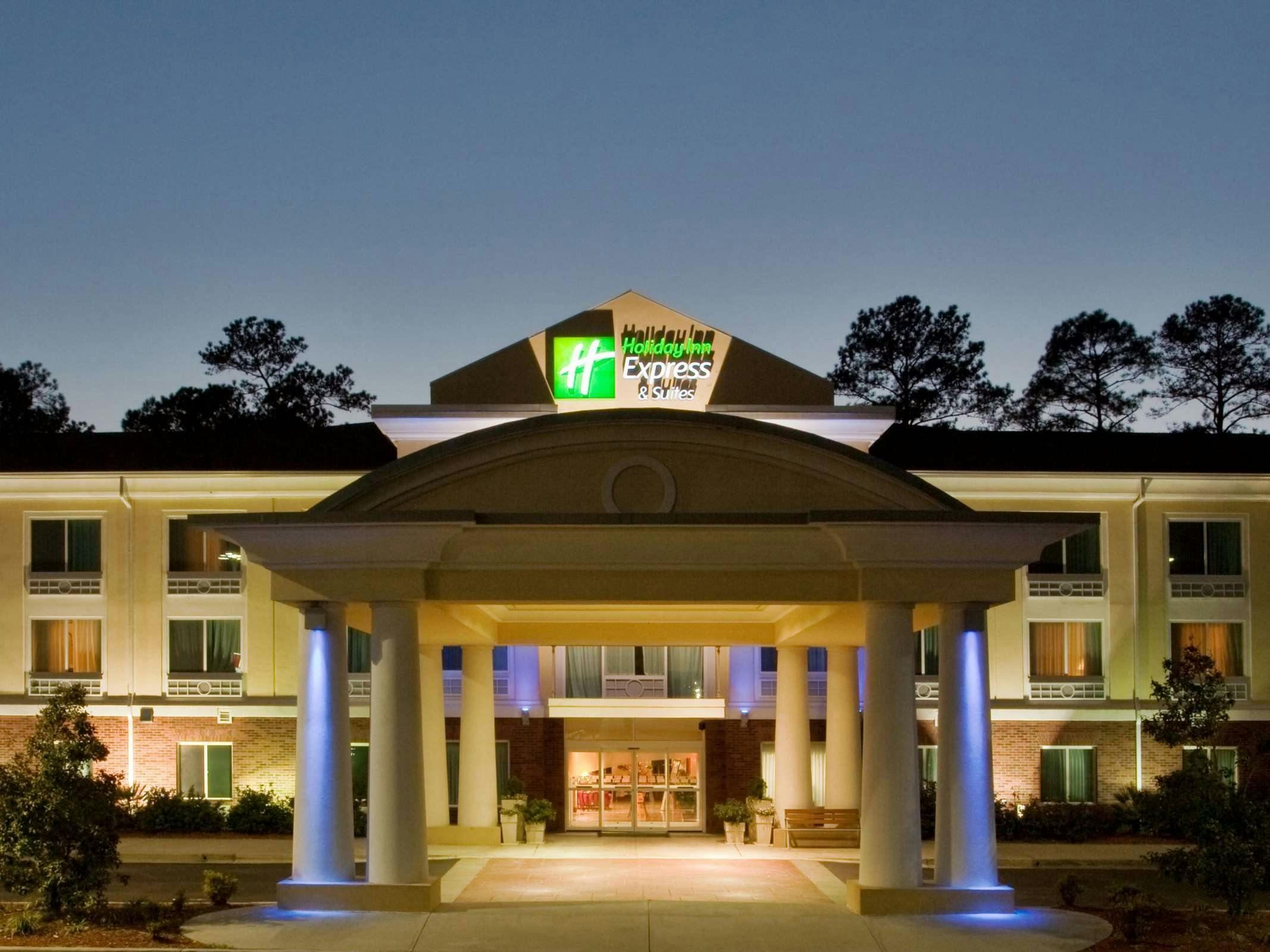 Holiday Inn Express Hotel & Suites Walterboro