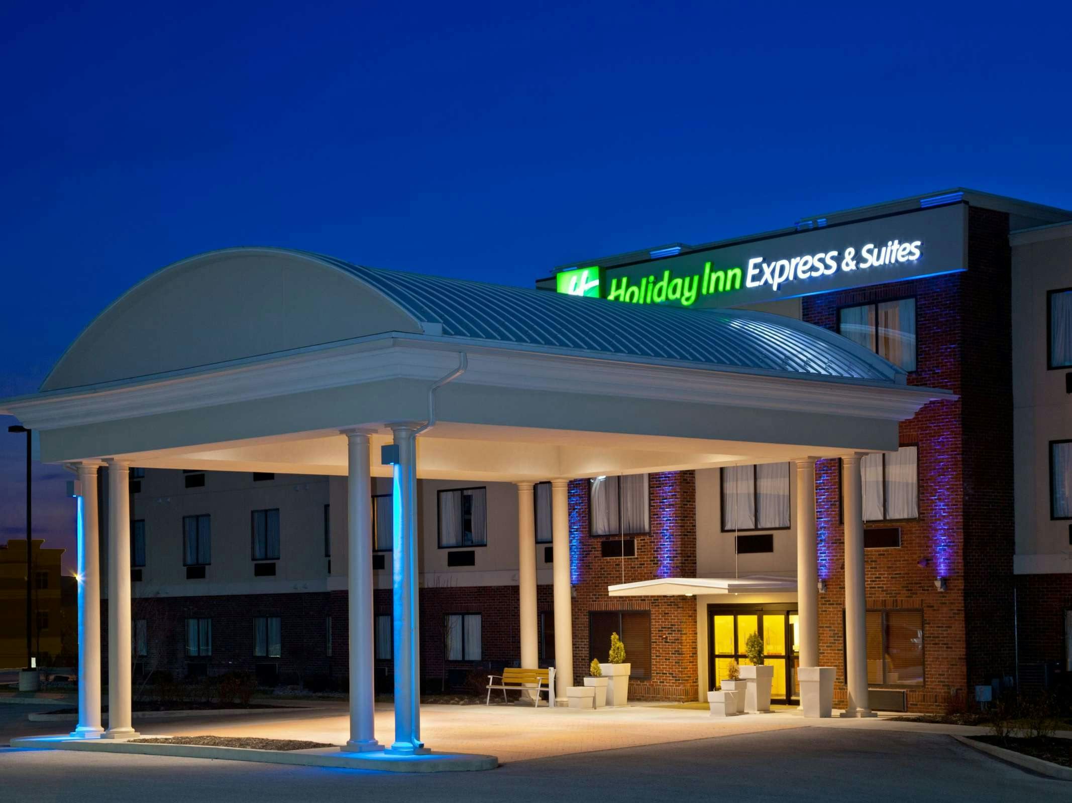 Holiday Inn Express Hotel & Suites Valparaiso