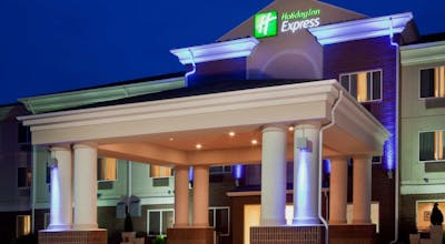 Holiday Inn Express Hotel & Suites Vermillion
