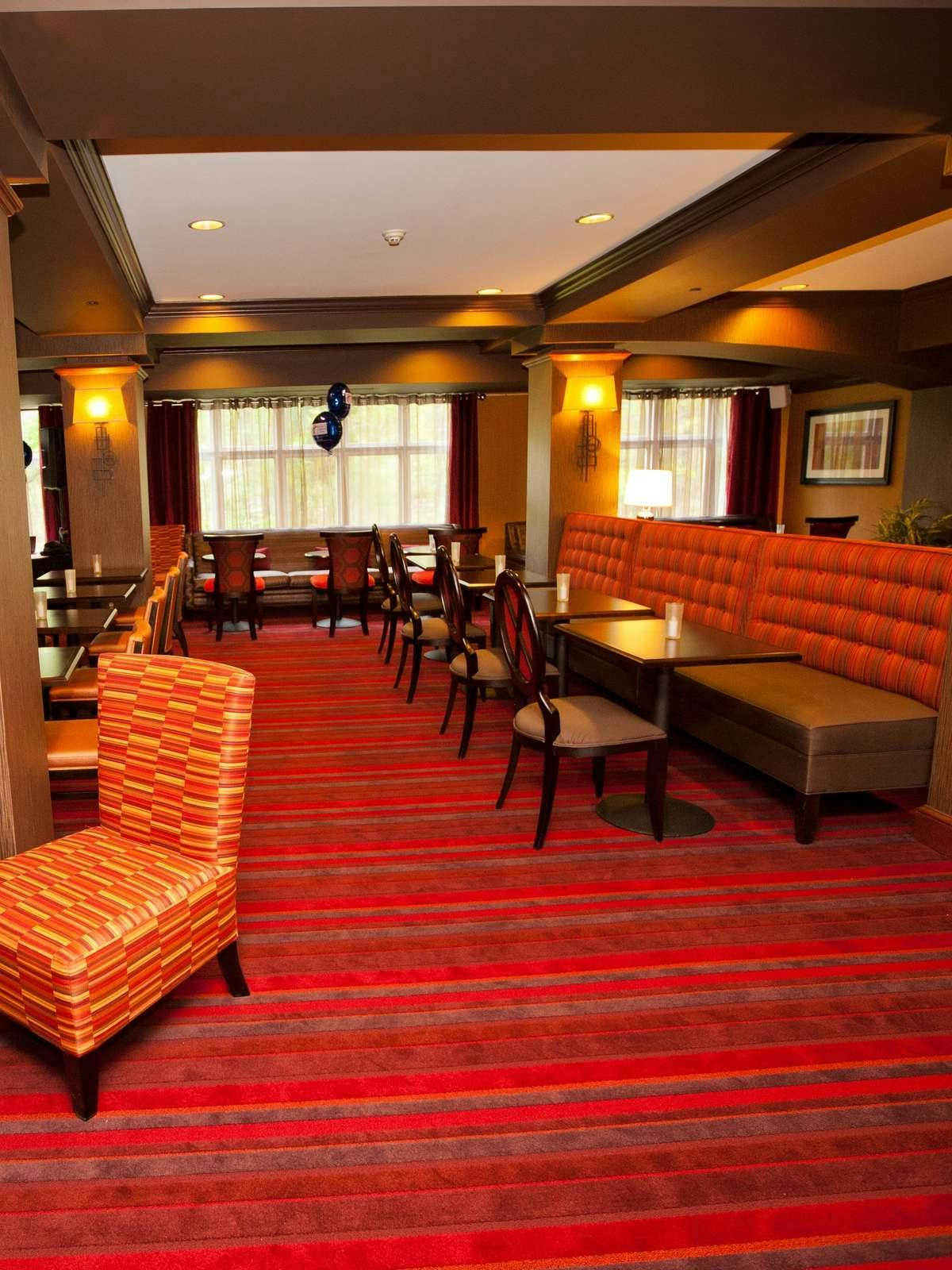 Hotel Holiday Inn Express Hotel & Suites Vineland Millville photo 4