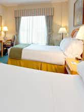Hotel Holiday Inn Express Hotel & Suites Watertown Thousand Islands photo 1