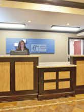Hotel Holiday Inn Express Hotel & Suites Wabash photo 4