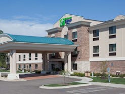 Holiday Inn Express Hotel & Suites Verona - Madison