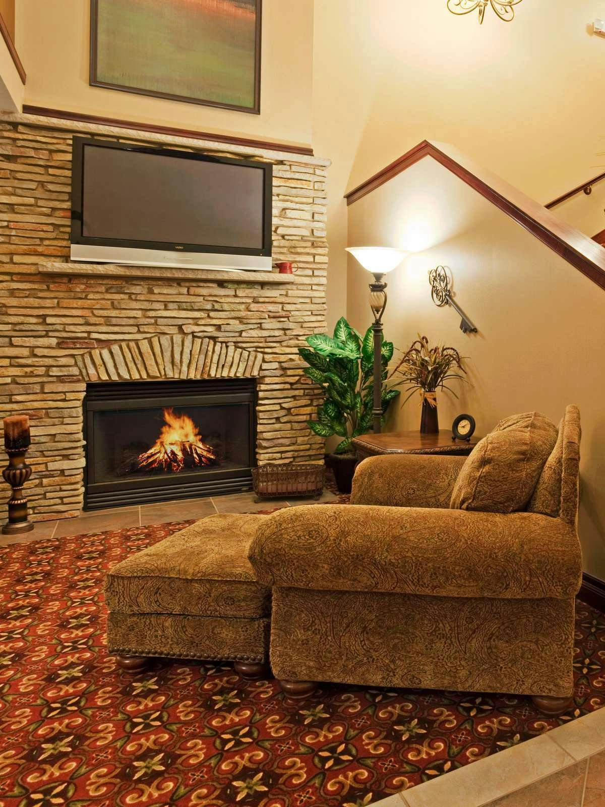 Hotel Holiday Inn Express Hotel & Suites Wausau photo 3