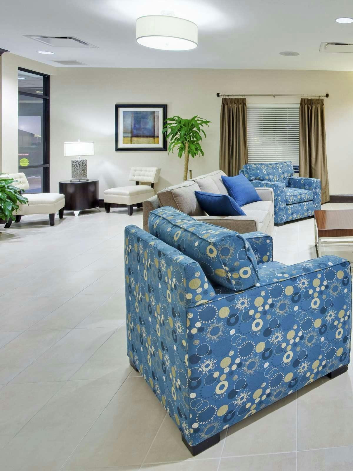 Hotel Holiday Inn Express Hotel & Suites Williamsport photo 3