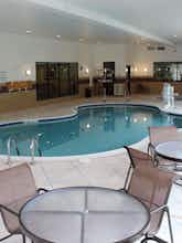 Hotel Holiday Inn Express Hotel & Suites Wheeling photo 5