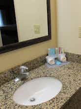 Hotel Holiday Inn Express Hotel & Suites Wheeling photo 1