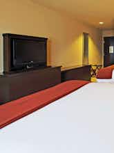 Hotel Holiday Inn Express Hotel & Suites Wichita Falls photo 2