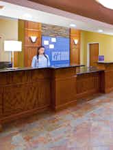 Hotel Holiday Inn Express Hotel & Suites Weston photo 4