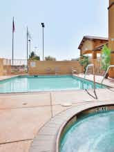 Hotel Holiday Inn Express Hotel & Suites Willows photo 5