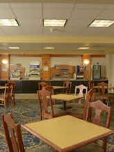 Hotel Holiday Inn Express Hotel & Suites Wilson Downtown photo 5