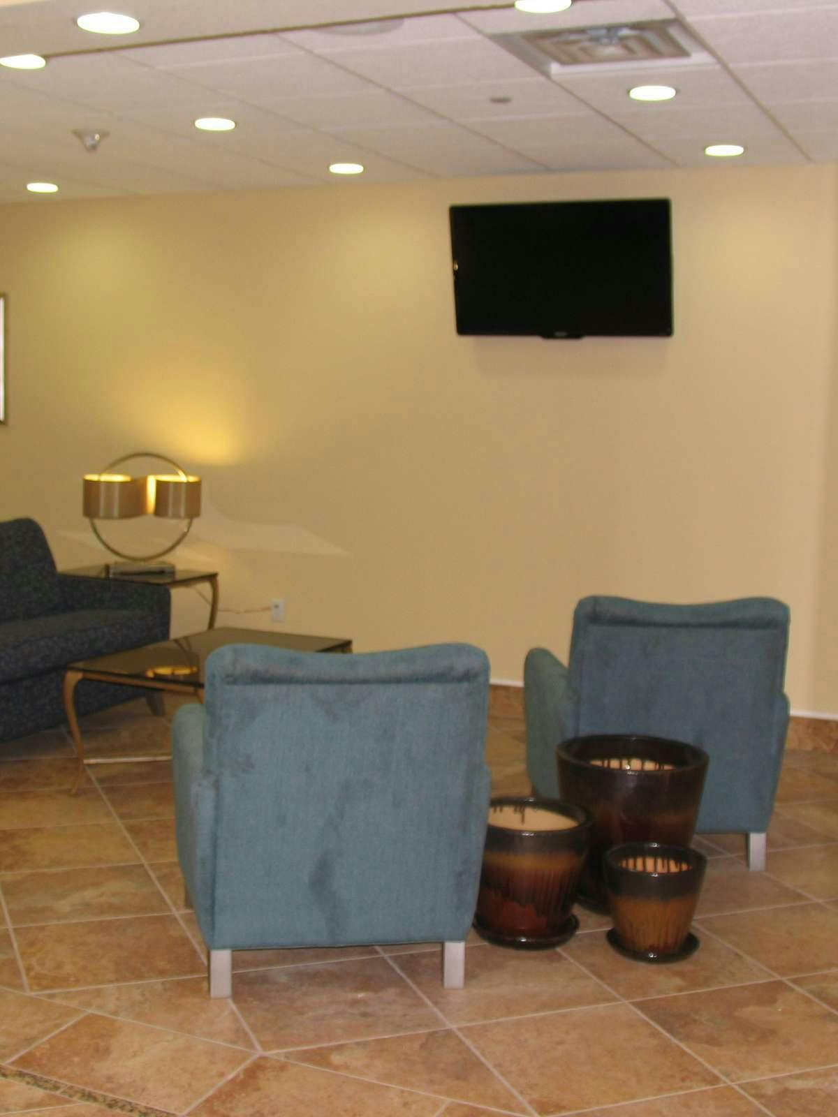 Hotel Holiday Inn Express Hotel & Suites Wolfforth photo 3