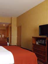 Hotel Holiday Inn Express Hotel & Suites Woodbridge photo 2