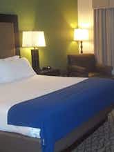 Hotel Holiday Inn Express Hotel & Suites Winchester photo 1