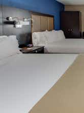 Hotel Holiday Inn Express Hunt Valley photo 1