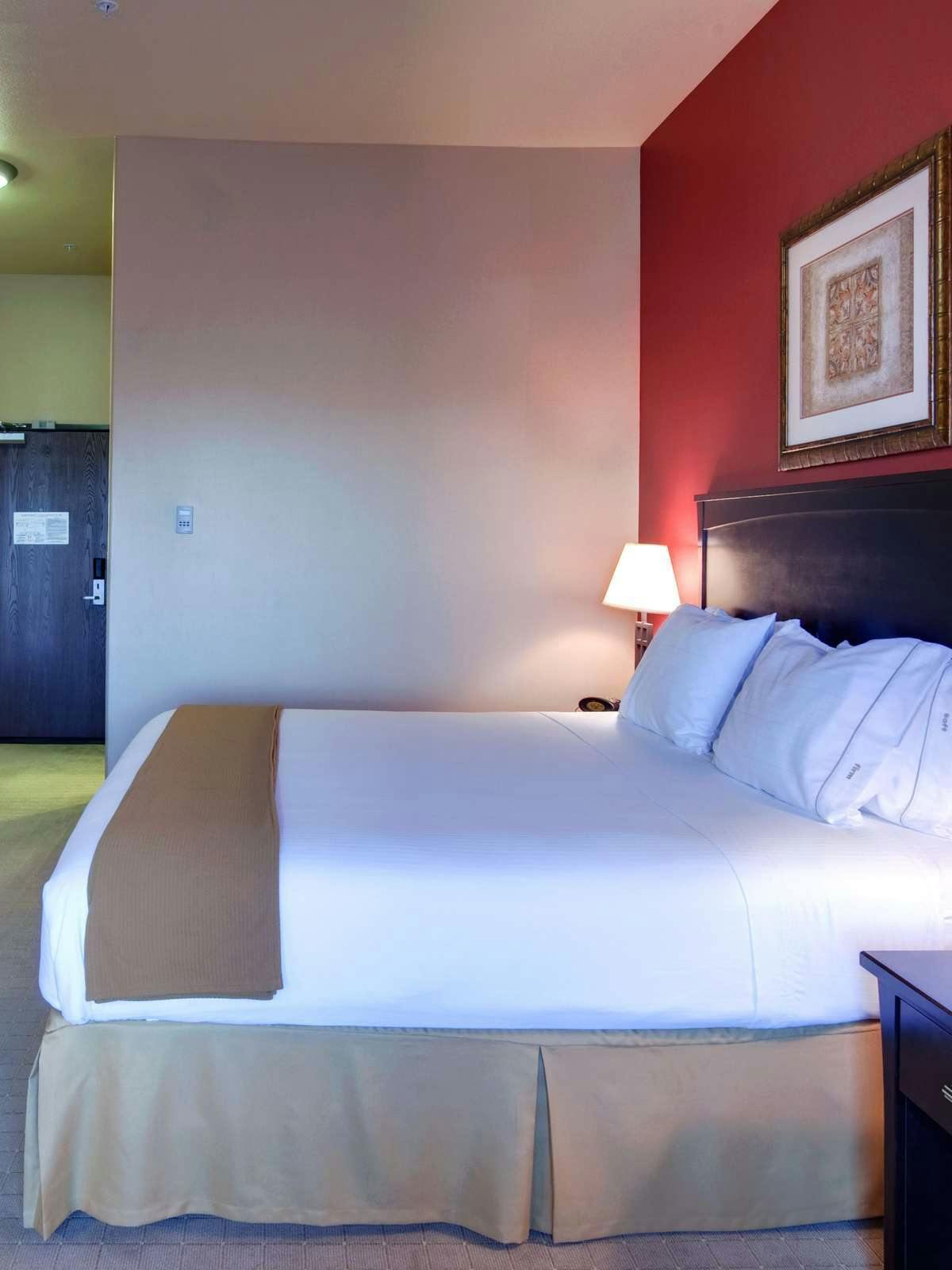 Hotel Holiday Inn Express Hotel & Suites Yuma photo 1