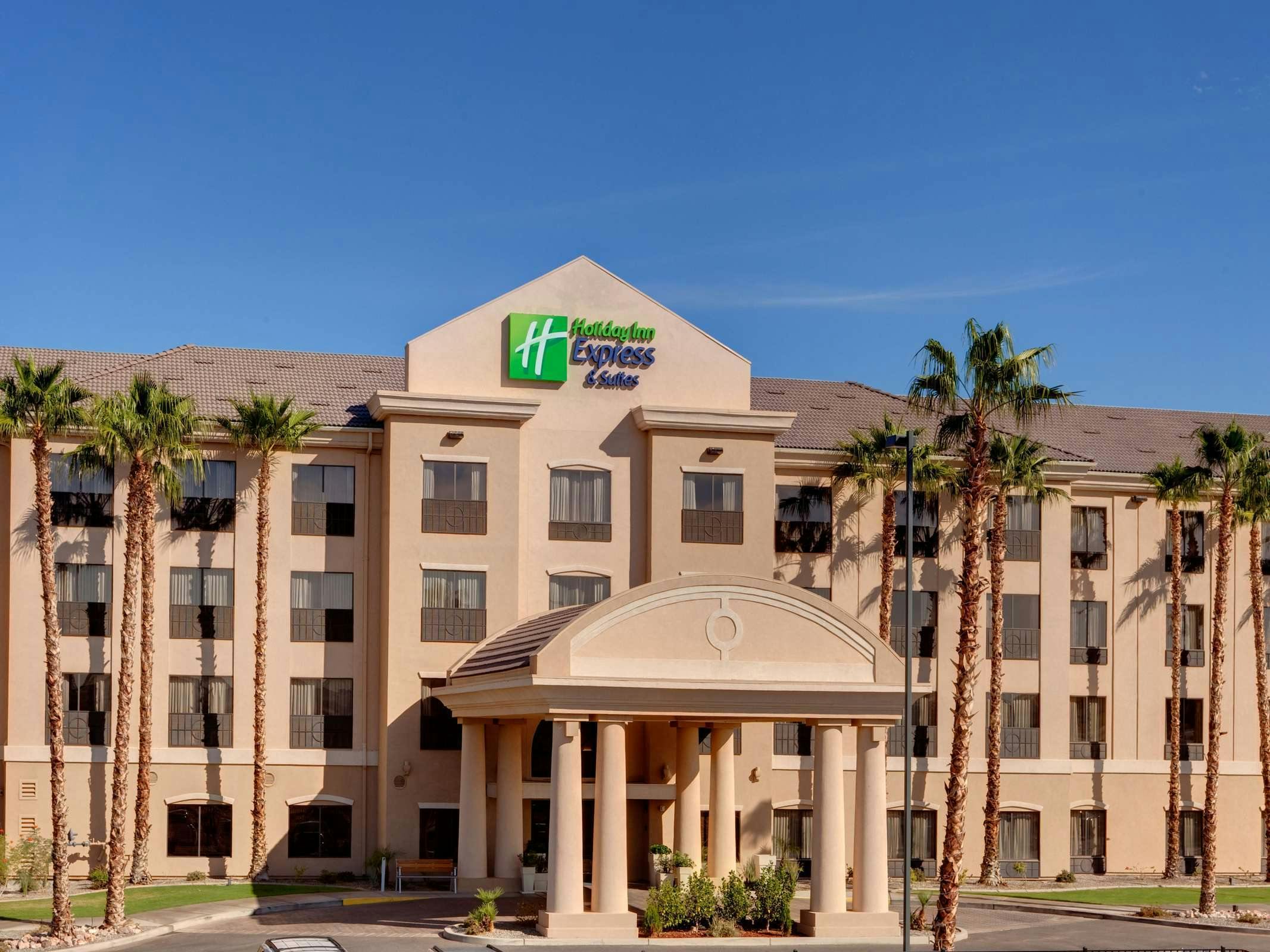 Holiday Inn Express Hotel & Suites Yuma