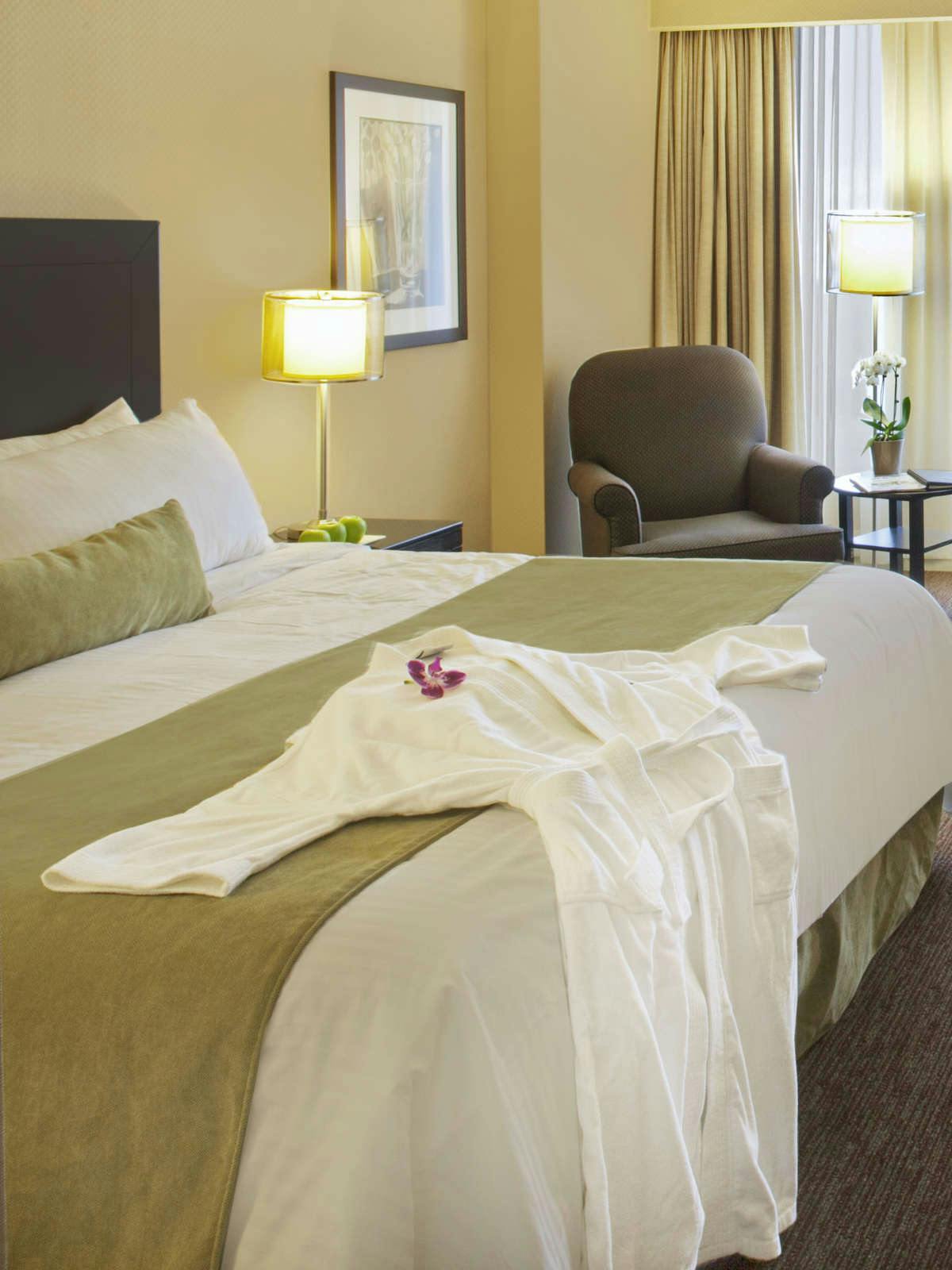 Hotel Delta Hotels by Marriott Toronto East photo 2