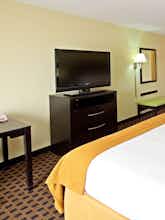 Hotel Holiday Inn Express Indianapolis Southeast photo 2